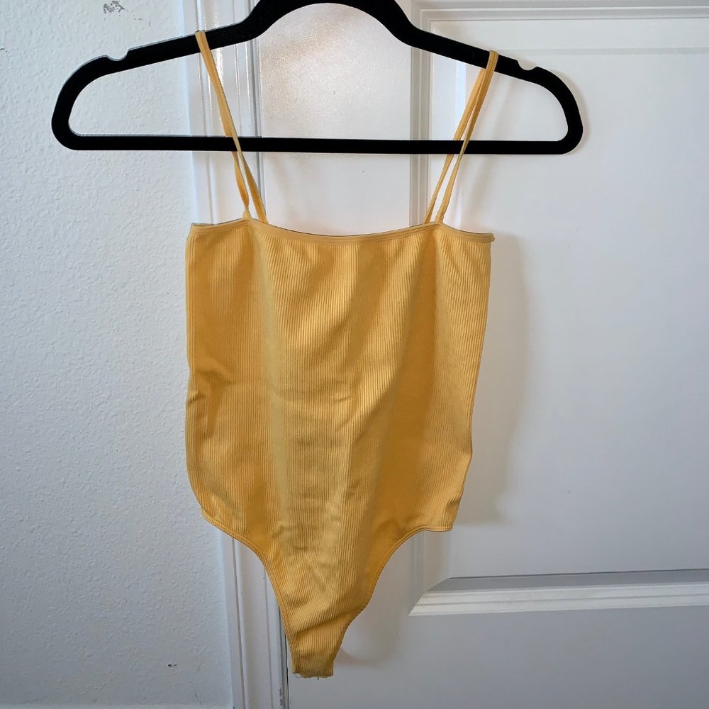 PacSun Bodysuit Yellow
